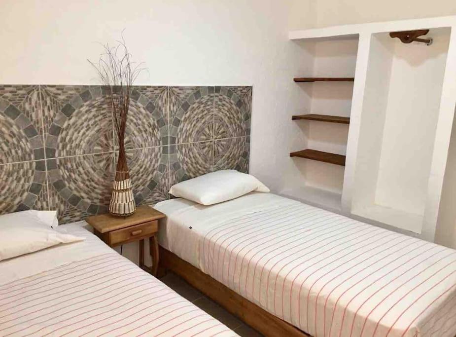 Casita Colibri - An Eco Chic House Βίλα Mahahual Εξωτερικό φωτογραφία